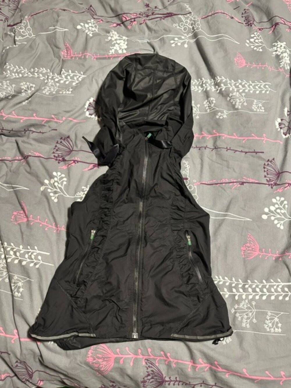 Lululemon vest size 4